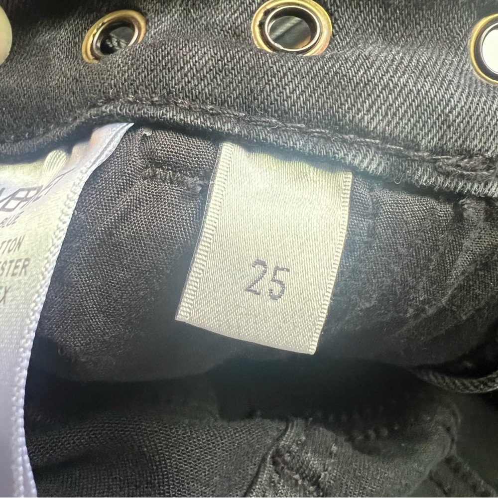 Vervet by Flying Monkey Erika Stretch Mom Jeans Black Size 25 NEW! - Picture 15 of 15